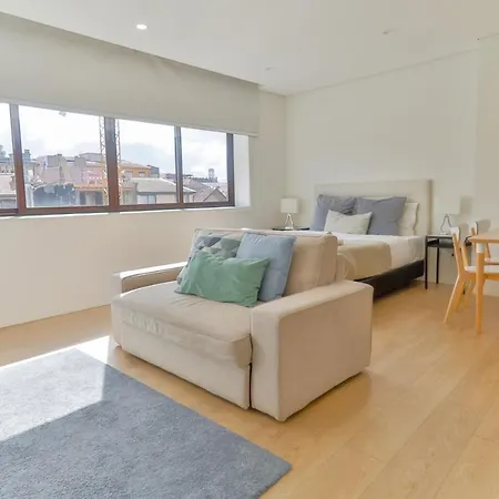 Downtown Living - Picaria *